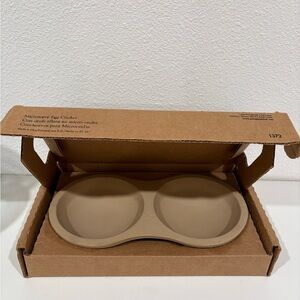 Pampered chef Microwave Egg Cooker